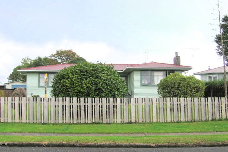 Photo of property in 24 John Street, Tokoroa, 3420