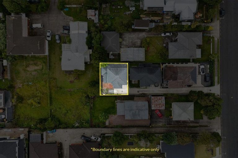 Photo of property in 14b Evans Road, Weymouth, Auckland, 2103