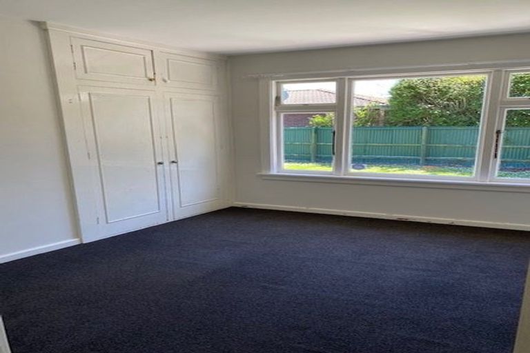 Photo of property in 42 Grimseys Road, Redwood, Christchurch, 8051