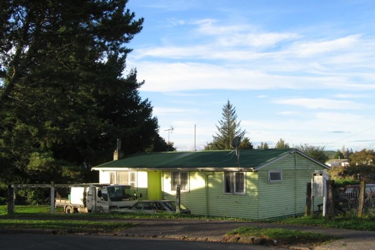 Photo of property in 9 Pilrig Place, Tokoroa, 3420