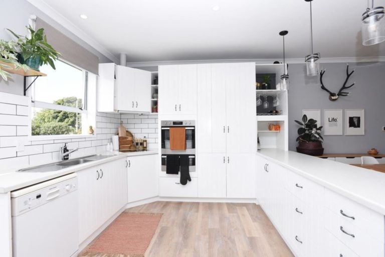 Photo of property in 431 Great North Road, Winton, 9720