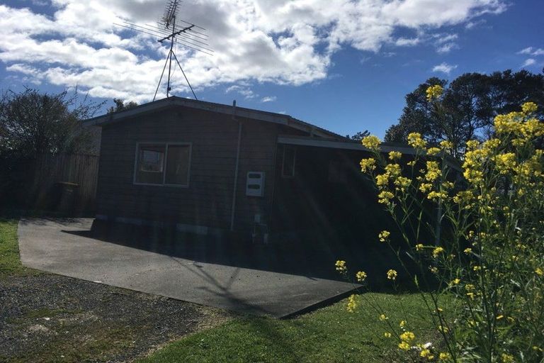 Photo of property in 39 Weldene Avenue, Glenfield, Auckland, 0629