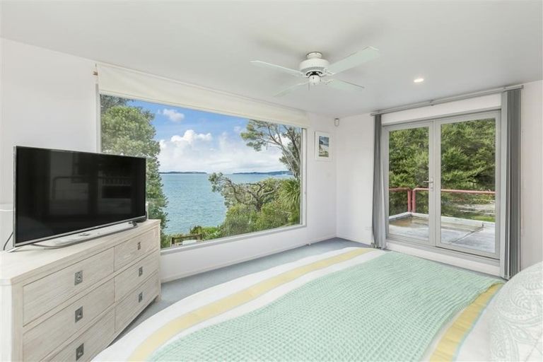 Photo of property in 71 Fidelis Avenue, Snells Beach, 0920