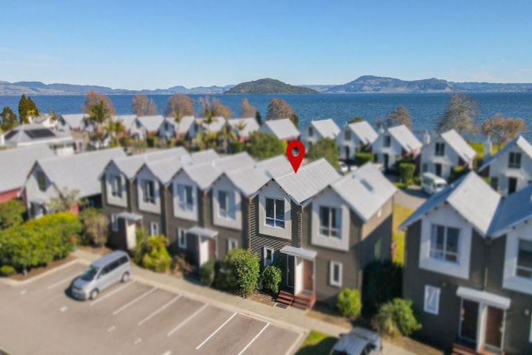 Photo of property in 9/1420 Hamurana Road, Mourea, Rotorua, 3074
