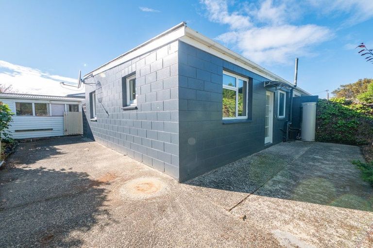 Photo of property in 28d Hargest Crescent, Saint Kilda, Dunedin, 9012