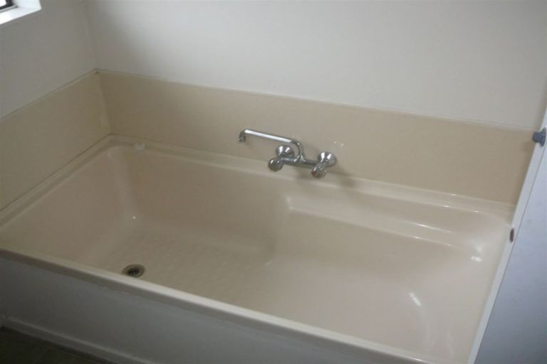 Photo of property in 15 Bradley Street, Paeroa, 3600