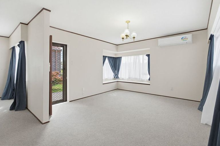 Photo of property in 2a Civic Place, Waiuku, 2123