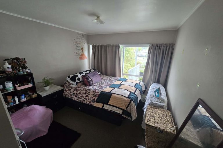 Photo of property in 95 Farmer Crescent, Taita, Lower Hutt, 5011