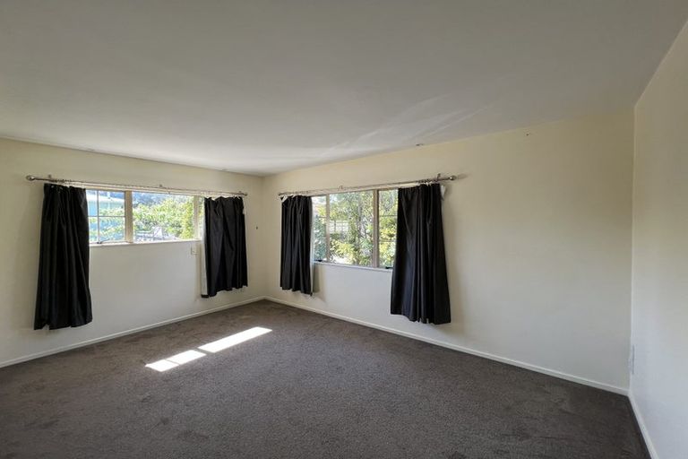 Photo of property in 2/22 Spencer Road, Pinehill, Auckland, 0632