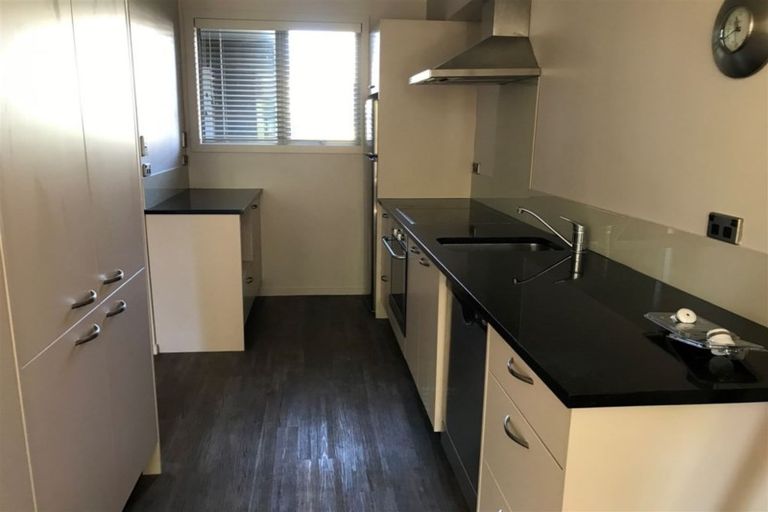 Photo of property in 4/100 Papanui Road, Merivale, Christchurch, 8014