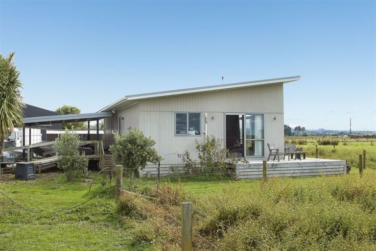 Photo of property in 111 Harris Road, Otaua, Waiuku, 2682