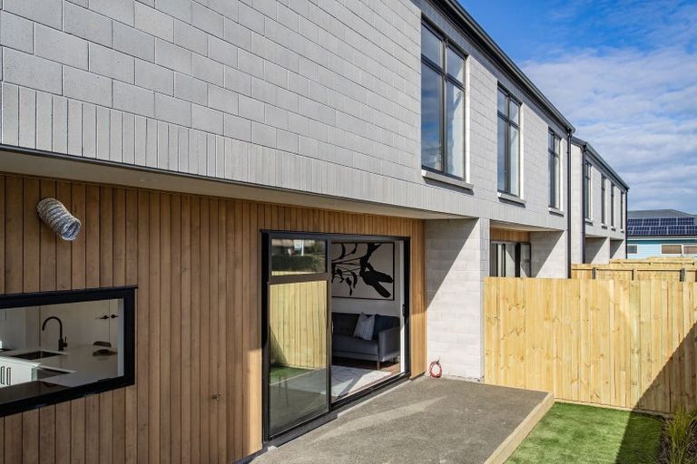 Photo of property in 1/19 Dilworth Street, Riccarton, Christchurch, 8011