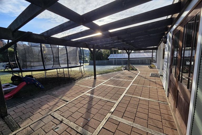 Photo of property in 17 Keithmore Road, Balclutha, 9230