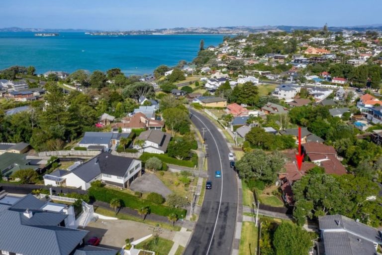 Photo of property in 1/81 Uxbridge Road, Cockle Bay, Auckland, 2014