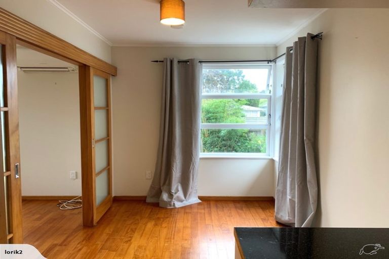 Photo of property in 46 Stott Avenue, Birkdale, Auckland, 0626