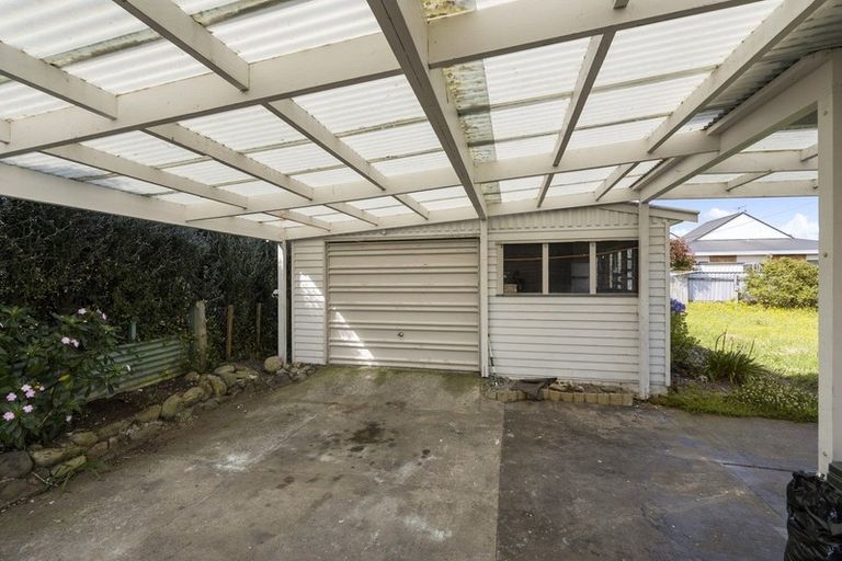 Photo of property in 20 Norfolk Street, Levin, 5510