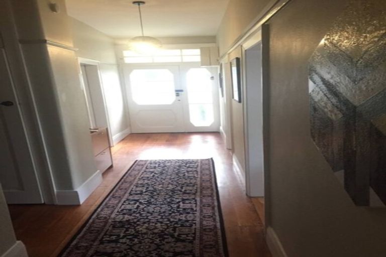 Photo of property in 1/34 Hawkestone Street, Thorndon, Wellington, 6011