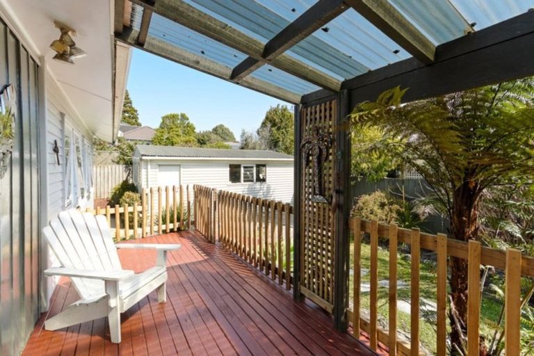 Photo of property in 110a Mcleod Road, Te Atatu South, Auckland, 0610
