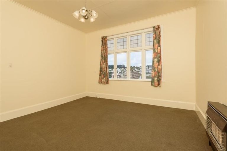 Photo of property in 12 Kenwyn Terrace, Newtown, Wellington, 6021
