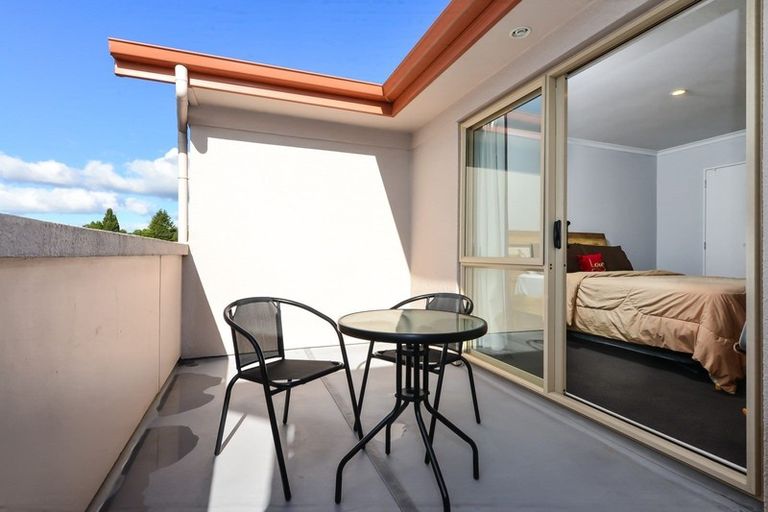 Photo of property in 13d Enderley Avenue, Enderley, Hamilton, 3214