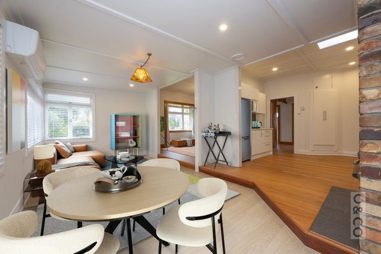 Photo of property in 6 Albert Street, Riverhead, 0820