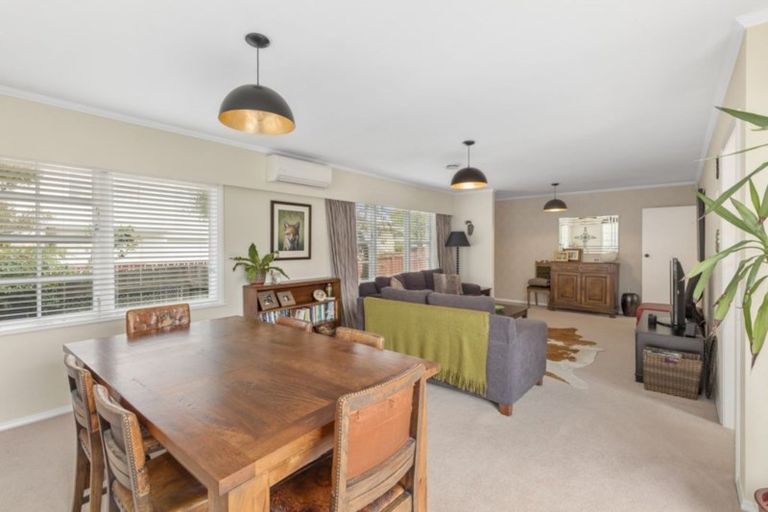 Photo of property in 1/23 Saint Columbans Grove, Boulcott, Lower Hutt, 5010