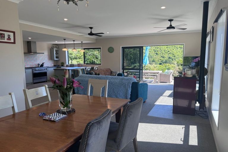 Photo of property in 26 Harbour View Heights, Picton, 7220