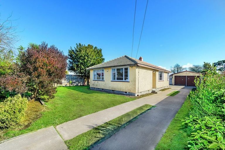 Photo of property in 253 Bower Avenue, North New Brighton, Christchurch, 8083
