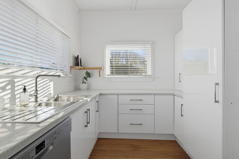 Photo of property in 23 Porritt Place, Waipukurau, 4200