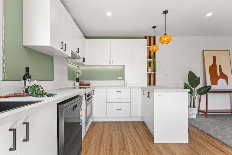 Photo of property in 30a Hooker Avenue, Bryndwr, Christchurch, 8053