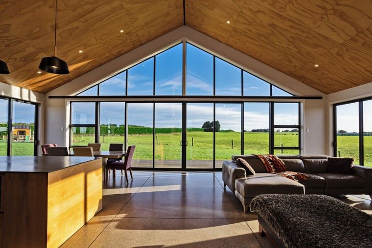 Photo of property in 99 Blondell Road, Waimatua, Invercargill, 9877