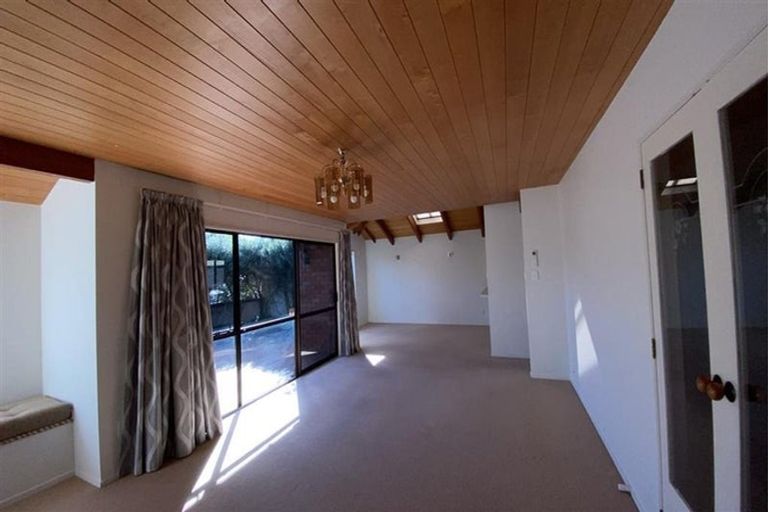 Photo of property in 240b Devonport Road, Tauranga, 3110