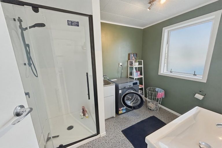 Photo of property in 6 Primrose Street, Raglan, 3225
