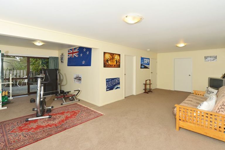 Photo of property in 240 Western Hills Drive, Avenues, Whangarei, 0110