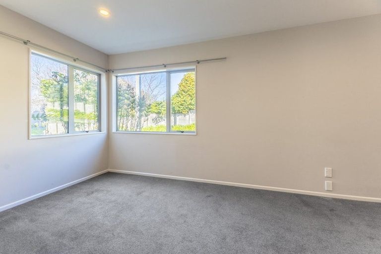 Photo of property in 24a Nathan Avenue, Paraparaumu Beach, Paraparaumu, 5032