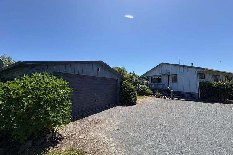 Photo of property in 38 Garth Road, Levin, 5571