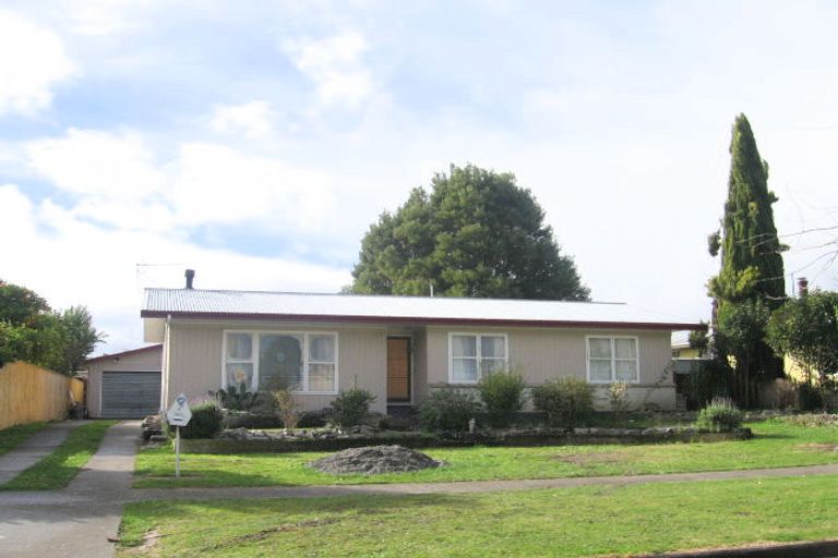 Photo of property in 7 Crail Avenue, Flaxmere, Hastings, 4120