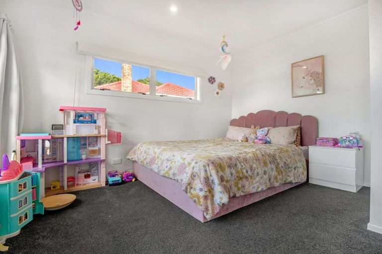 Photo of property in 20 Valley Road, Pukekohe, 2120