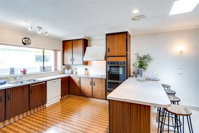 Photo of property in 371 Westminster Avenue, Tamatea, Napier, 4112