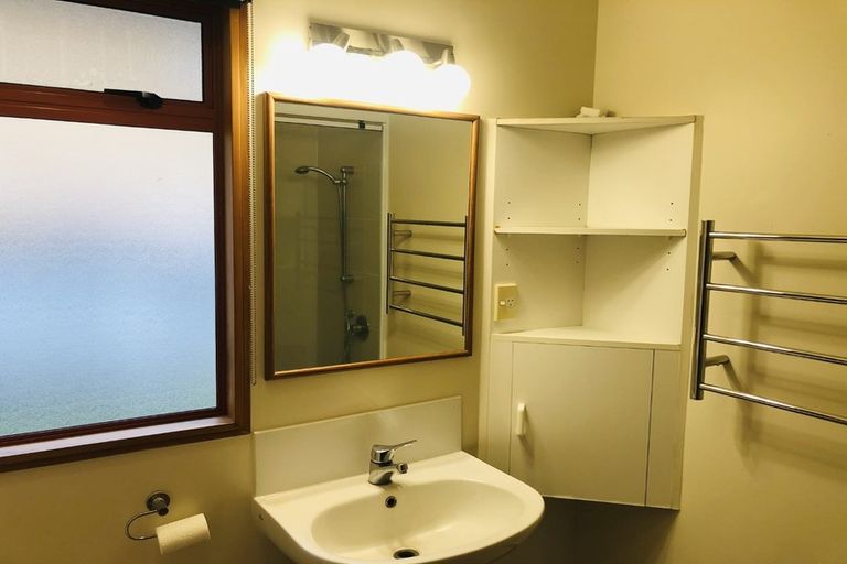 Photo of property in 6 West Ridge Drive, Western Heights, Hamilton, 3200