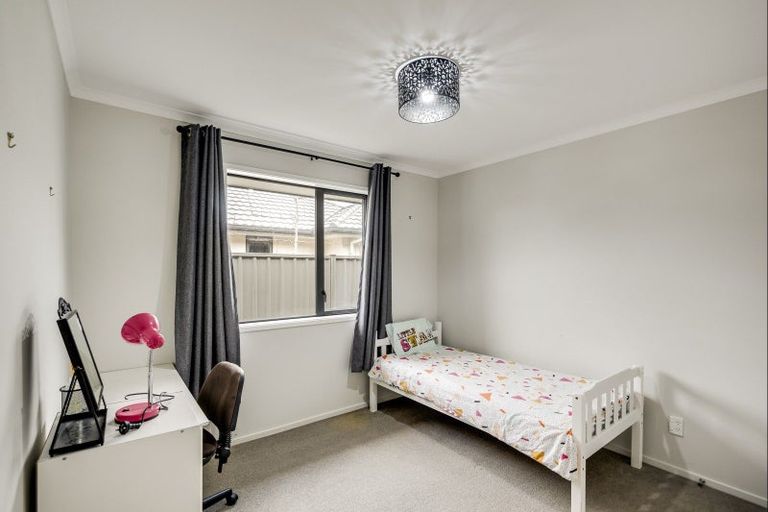 Photo of property in 15 Onyx Place, Awatoto, Napier, 4110