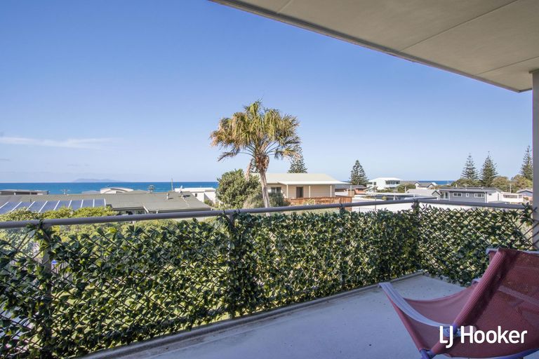 Photo of property in 55 Seaforth Road, Waihi Beach, 3611