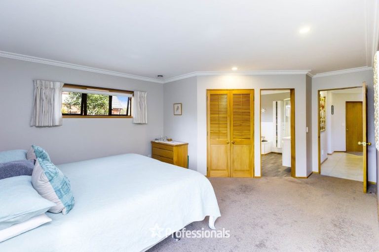 Photo of property in 64 Ebdentown Street, Ebdentown, Upper Hutt, 5018