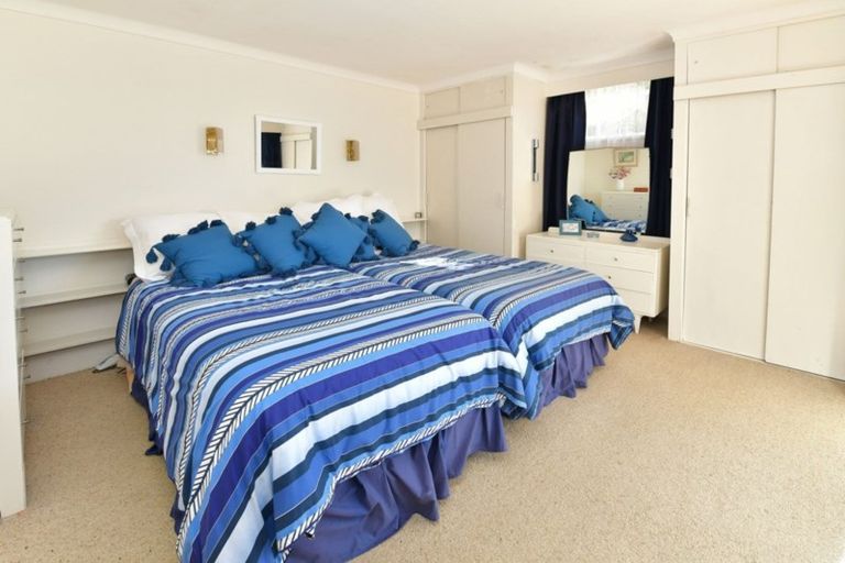 Photo of property in 30 Vipond Road, Stanmore Bay, Whangaparaoa, 0932