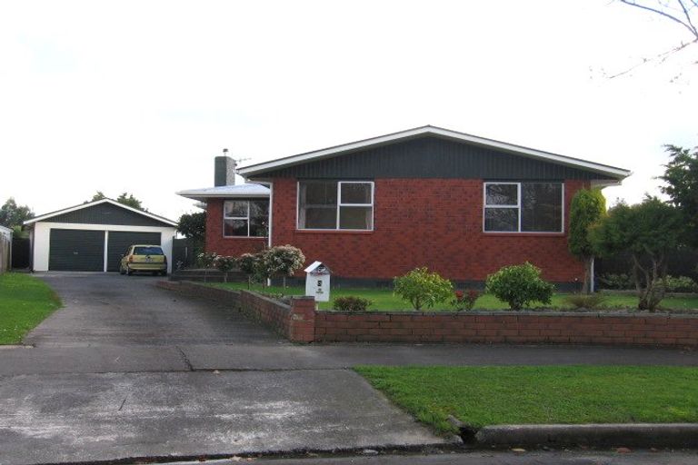 Photo of property in 5 Hinau Place, Cloverlea, Palmerston North, 4412