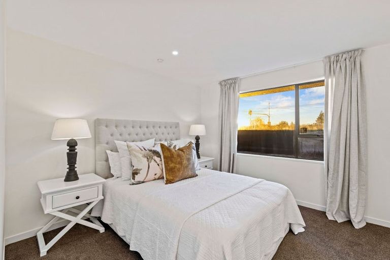 Photo of property in 294 Sawyers Arms Road, Bishopdale, Christchurch, 8053