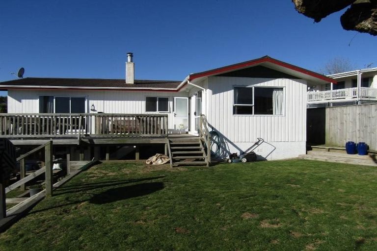 Photo of property in 69 Tamatea Road, Taupo, 3330