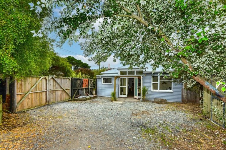 Photo of property in 52 Bowhill Road, New Brighton, Christchurch, 8083
