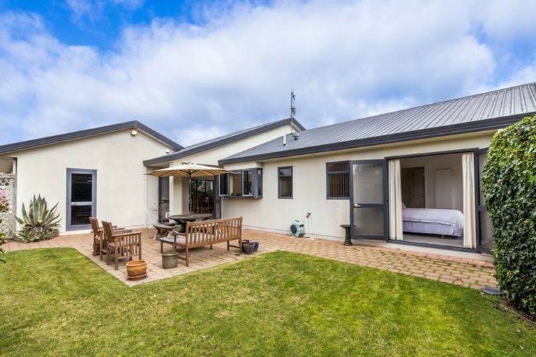 Photo of property in 9 Robinson Terrace, Rangatira Park, Taupo, 3330