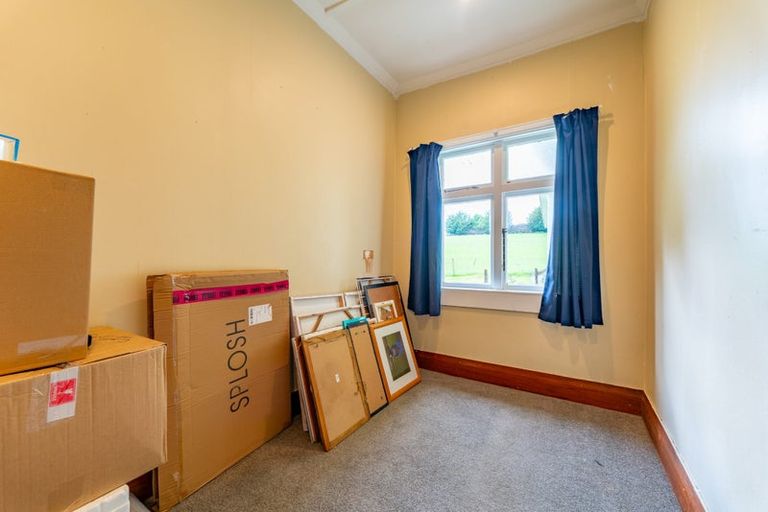 Photo of property in 10 Tarbetness Street, Herbert, Oamaru, 9495